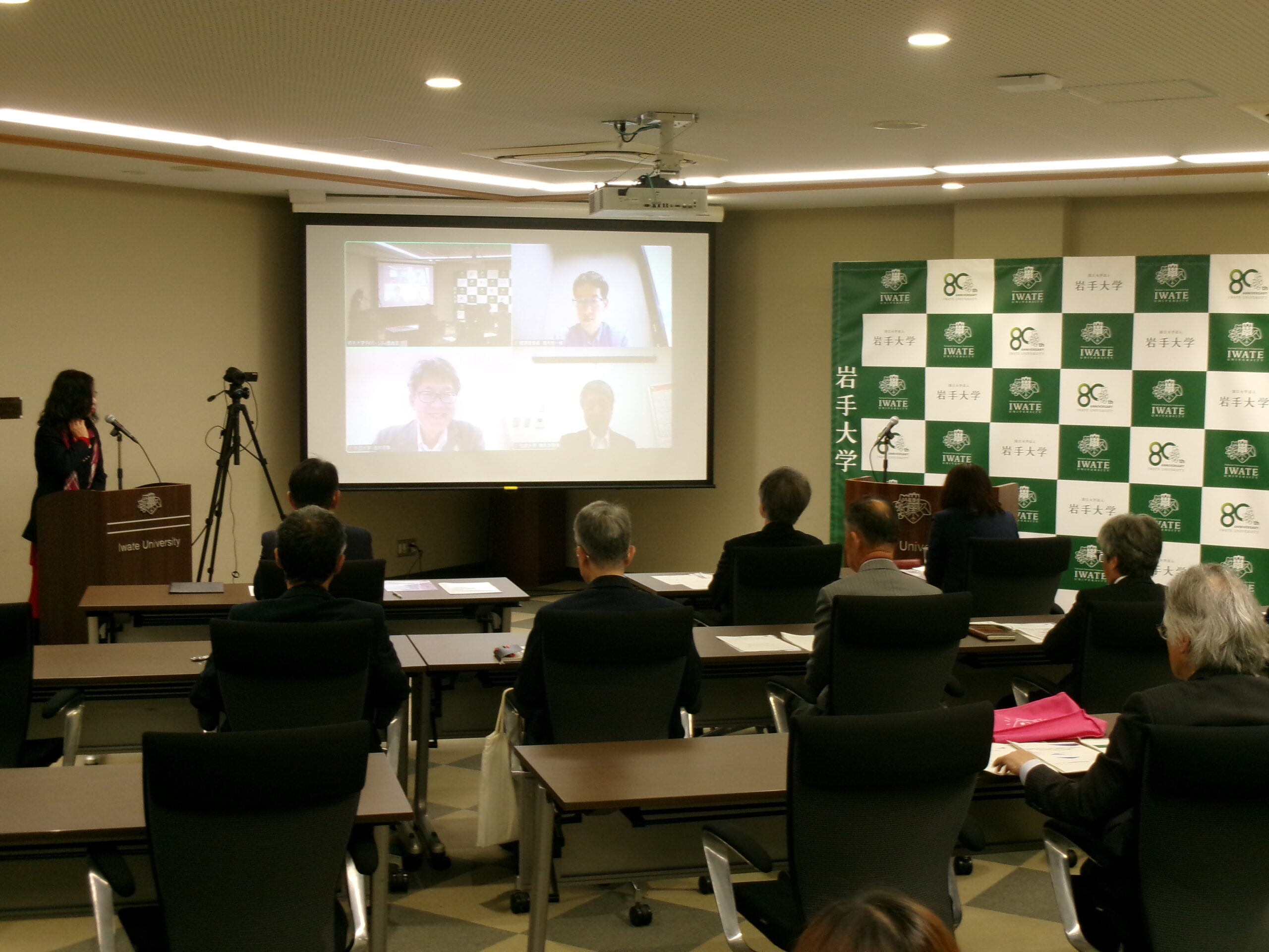 PI力向上研修「北東北国立３大学連携男女共同参画シンポジウム『地方大学における女性リーダー育成環境の課題』」を開催しました